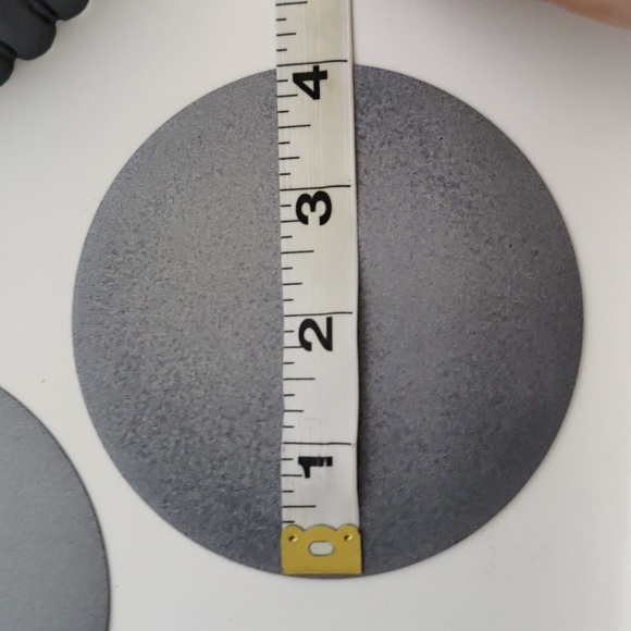 4 Tart pans with easy bottom release - Picture 6 of 9